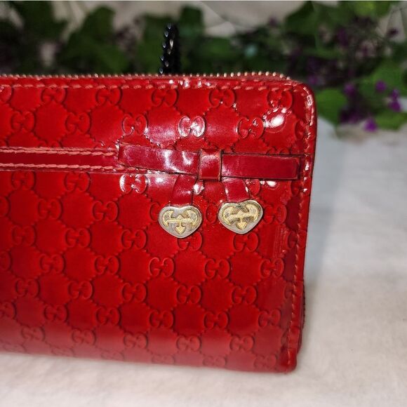 GUCCI GG PATENT LEATHER Microguccissima  LONG WALLET Authentic IN RED - Picture 12 of 17